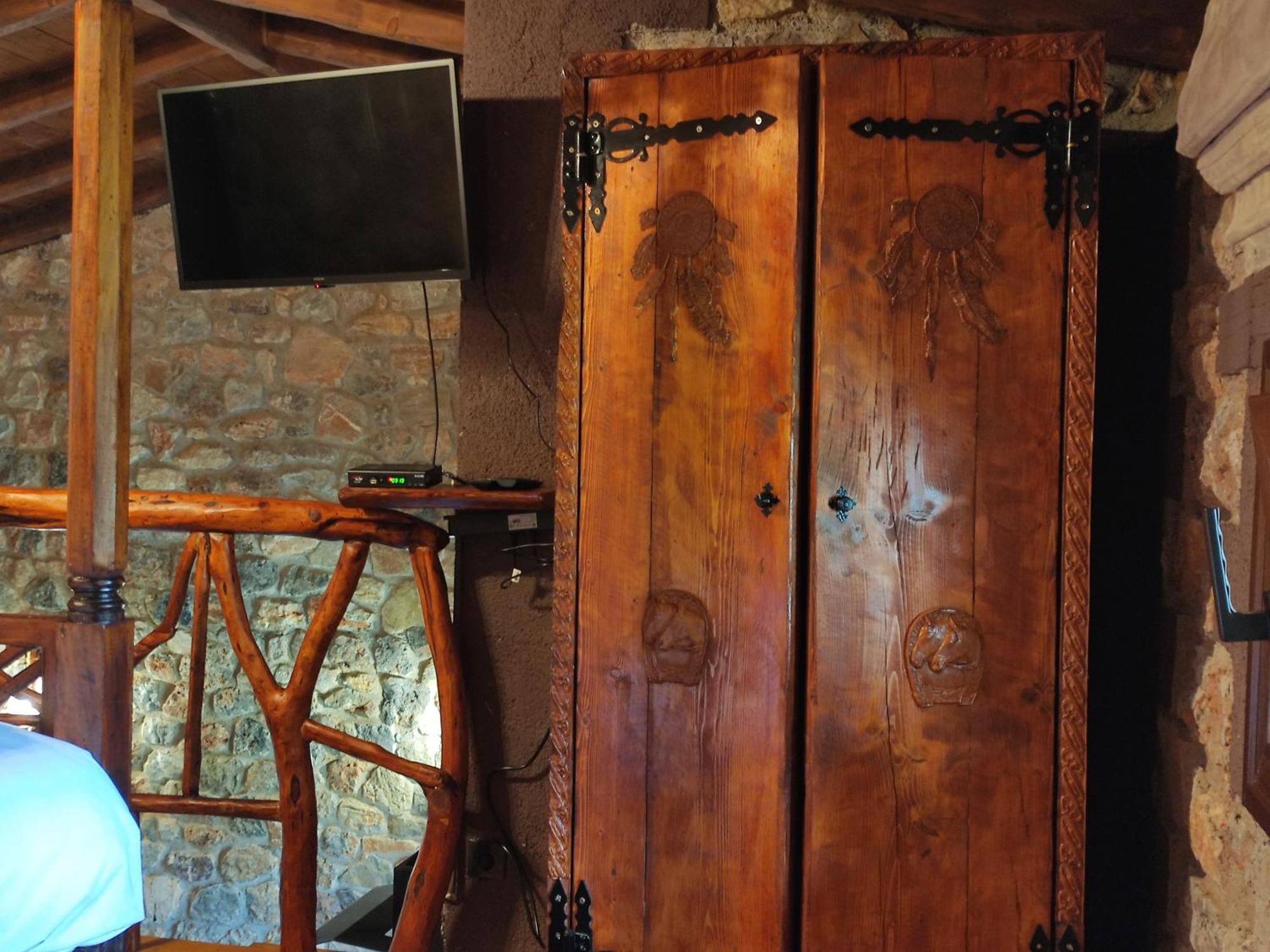 Oneiropagidasuites Kalavryta Room photo