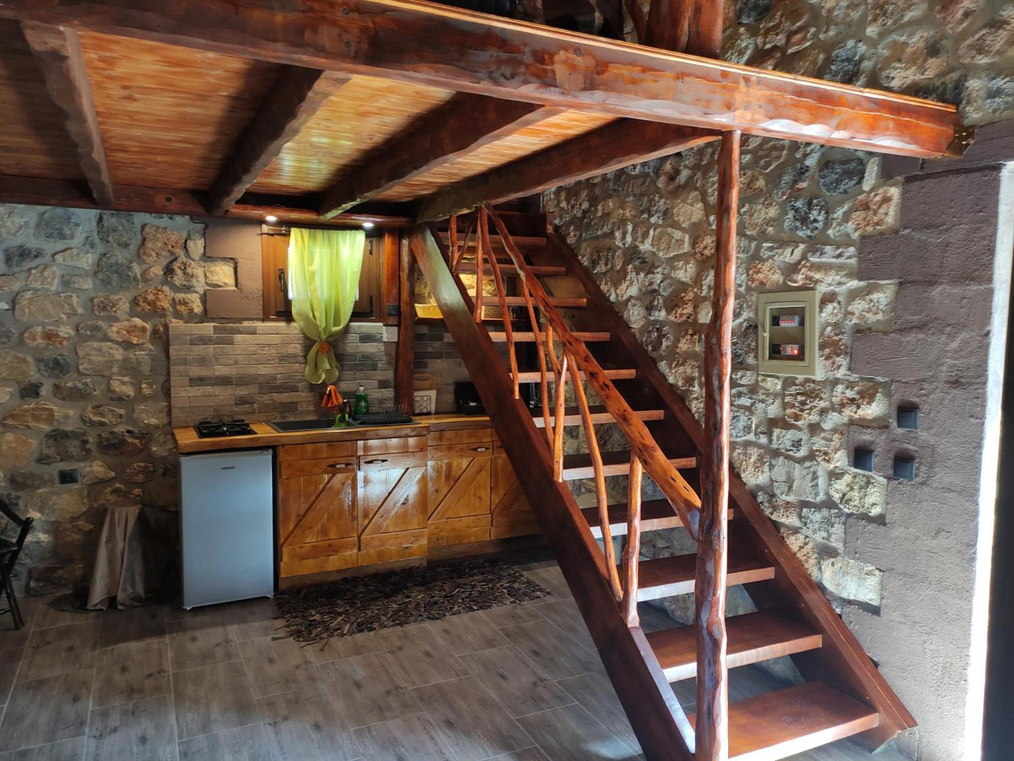 Oneiropagidasuites Kalavryta Room photo